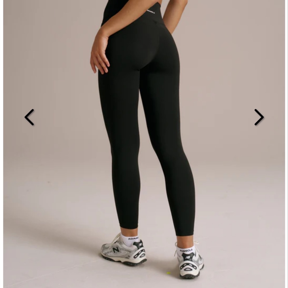 Adanola Women's Black Leggings - Picture 4 of 4